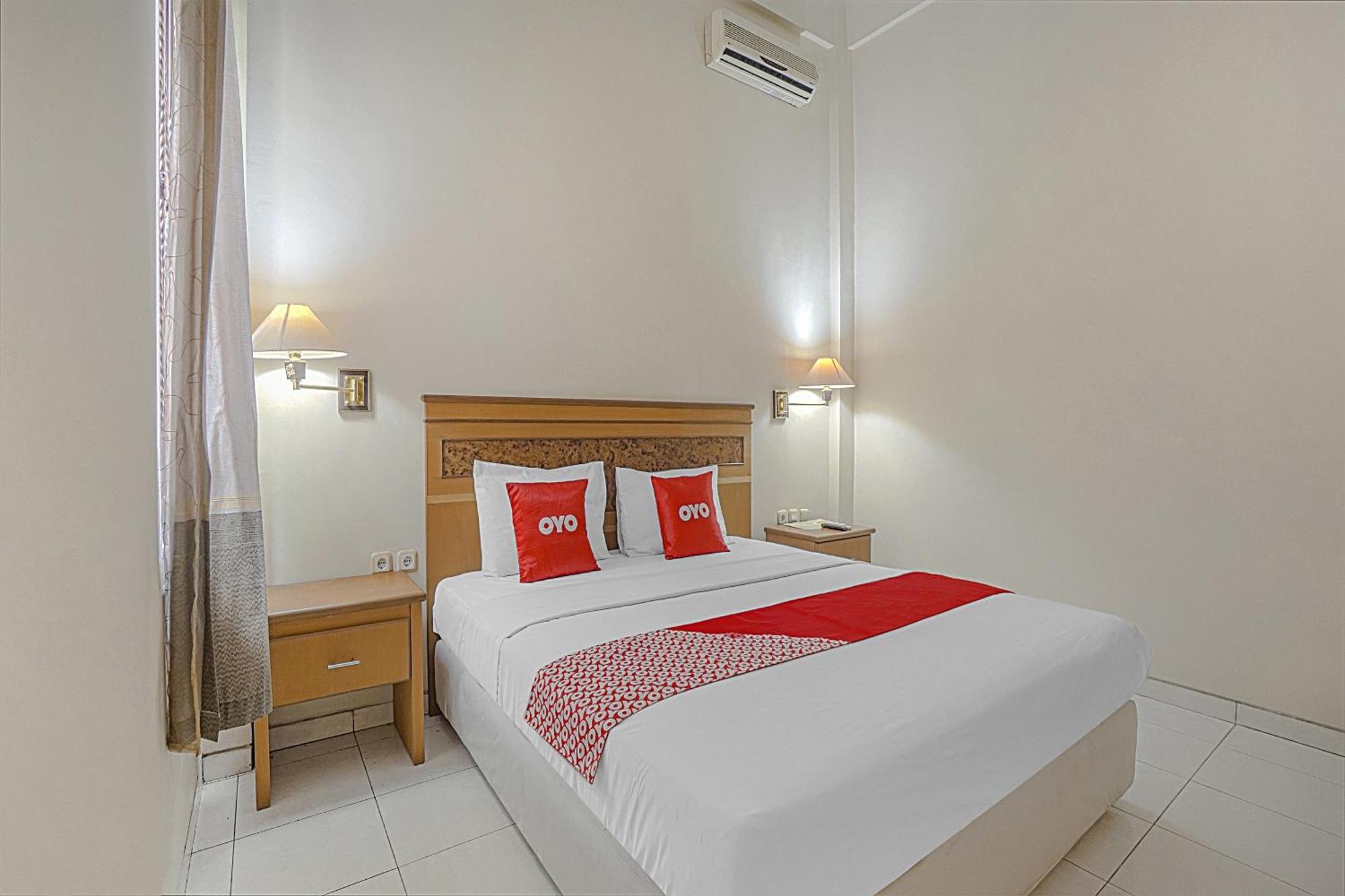 Oyo Life 90589 Palem Garden Hotel Tulungagung Esterno foto